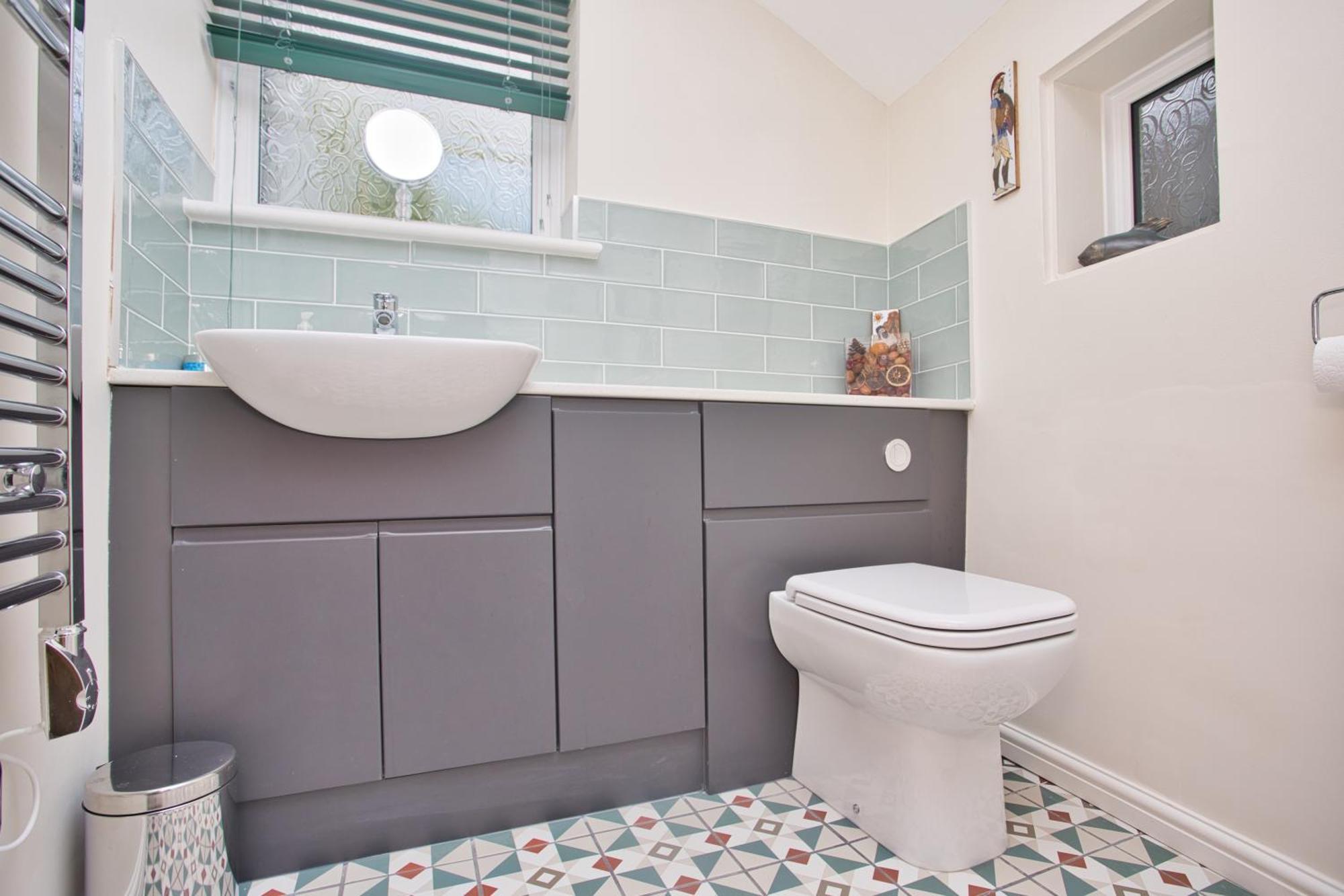 Spacious Seaside Escape In The Heart Of Deal, 4 Mins From The Beach Экстерьер фото