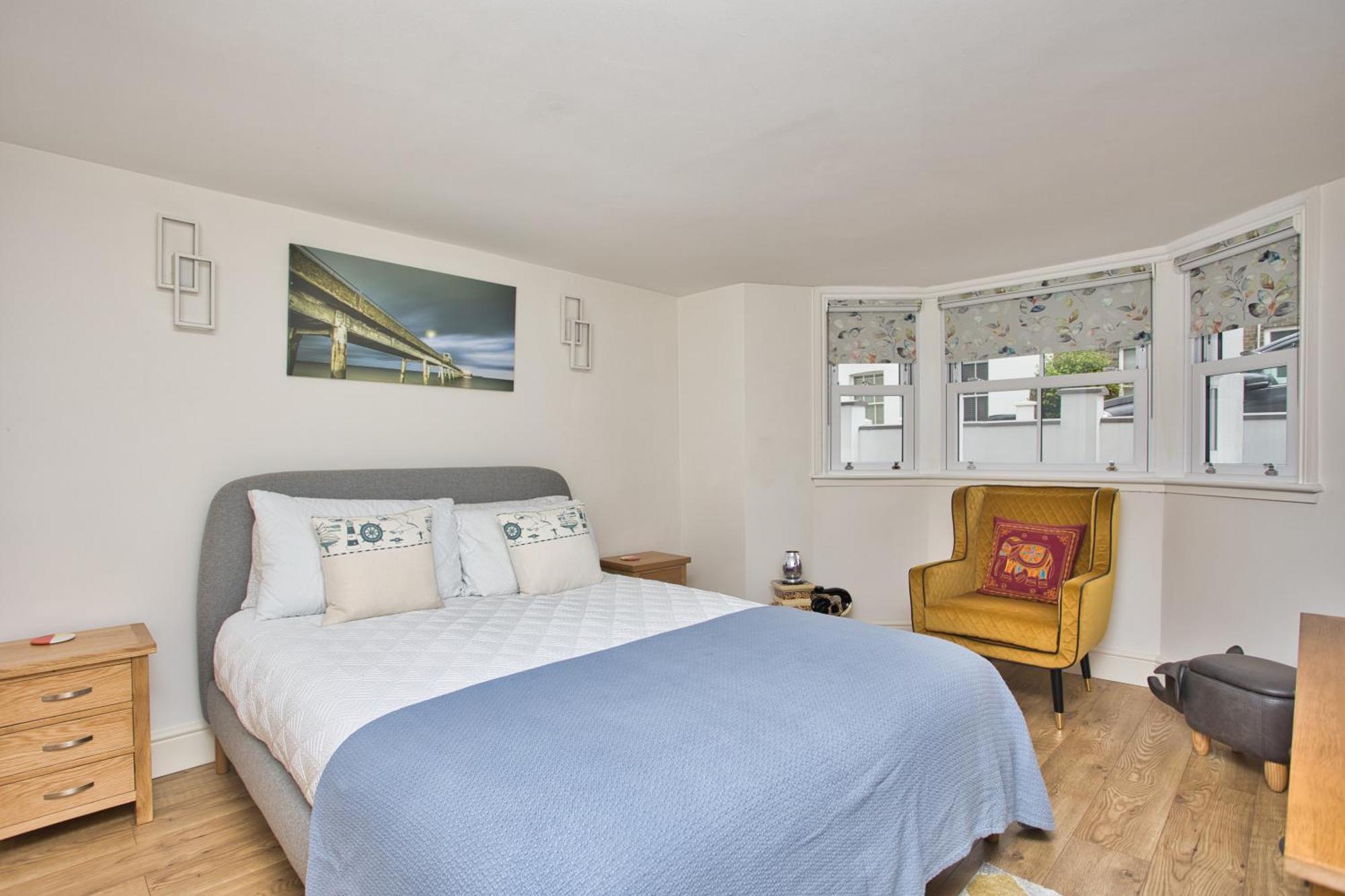 Spacious Seaside Escape In The Heart Of Deal, 4 Mins From The Beach Экстерьер фото
